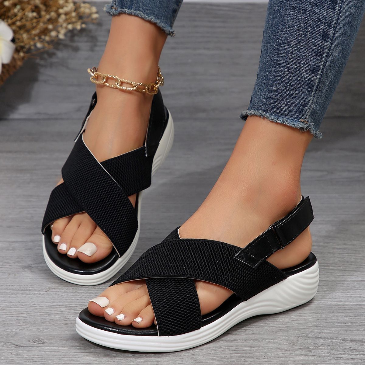 Lunara™ Sandales